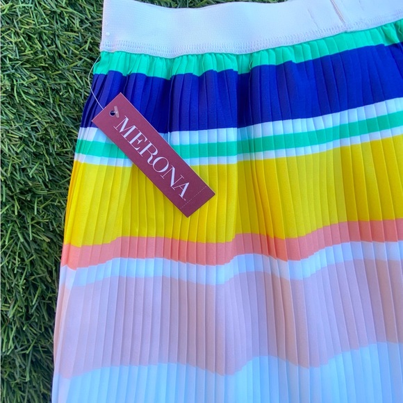 NWT-Sz-M-Merona multi-colored pleated skirt - Picture 4 of 5